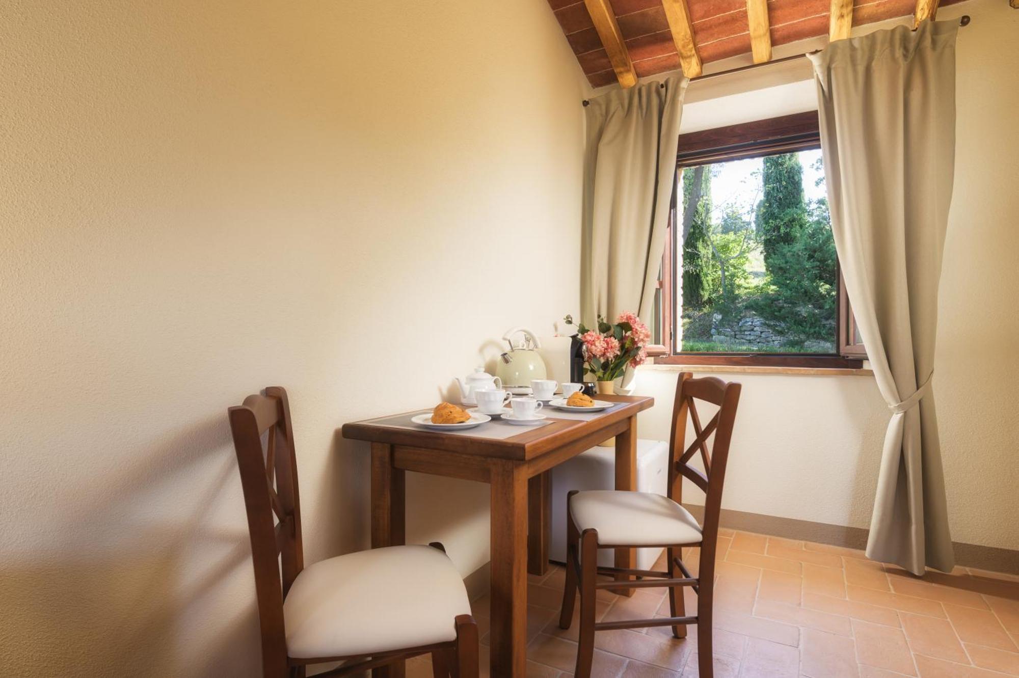 Agriturismo La Casellina モンティッキエッロ エクステリア 写真